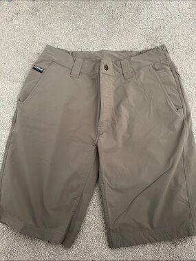 CONDOR Men's Olive Green Cargo Shorts